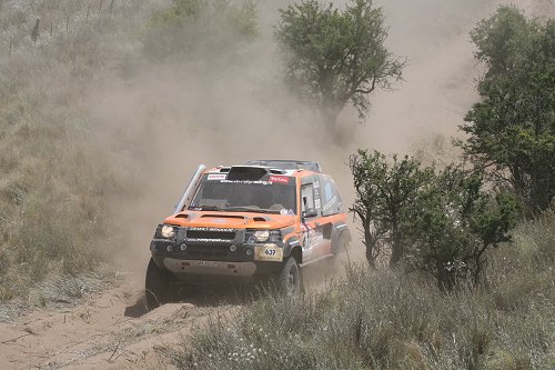 Dakar: VB-RallyRacing doorstaat eerste twee dagen met verve